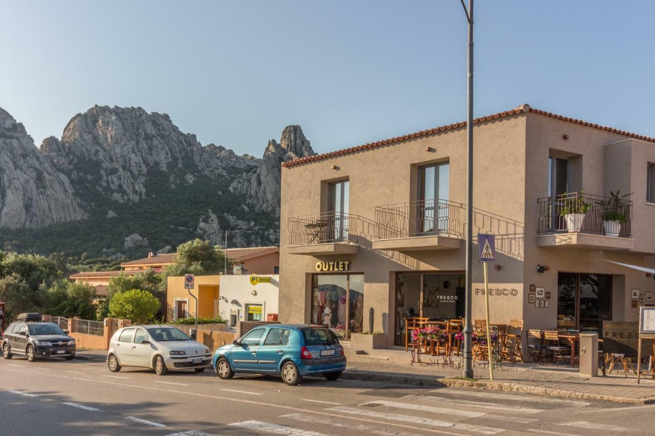 Petra Sarda Apartment San Pantaleo Exterior foto