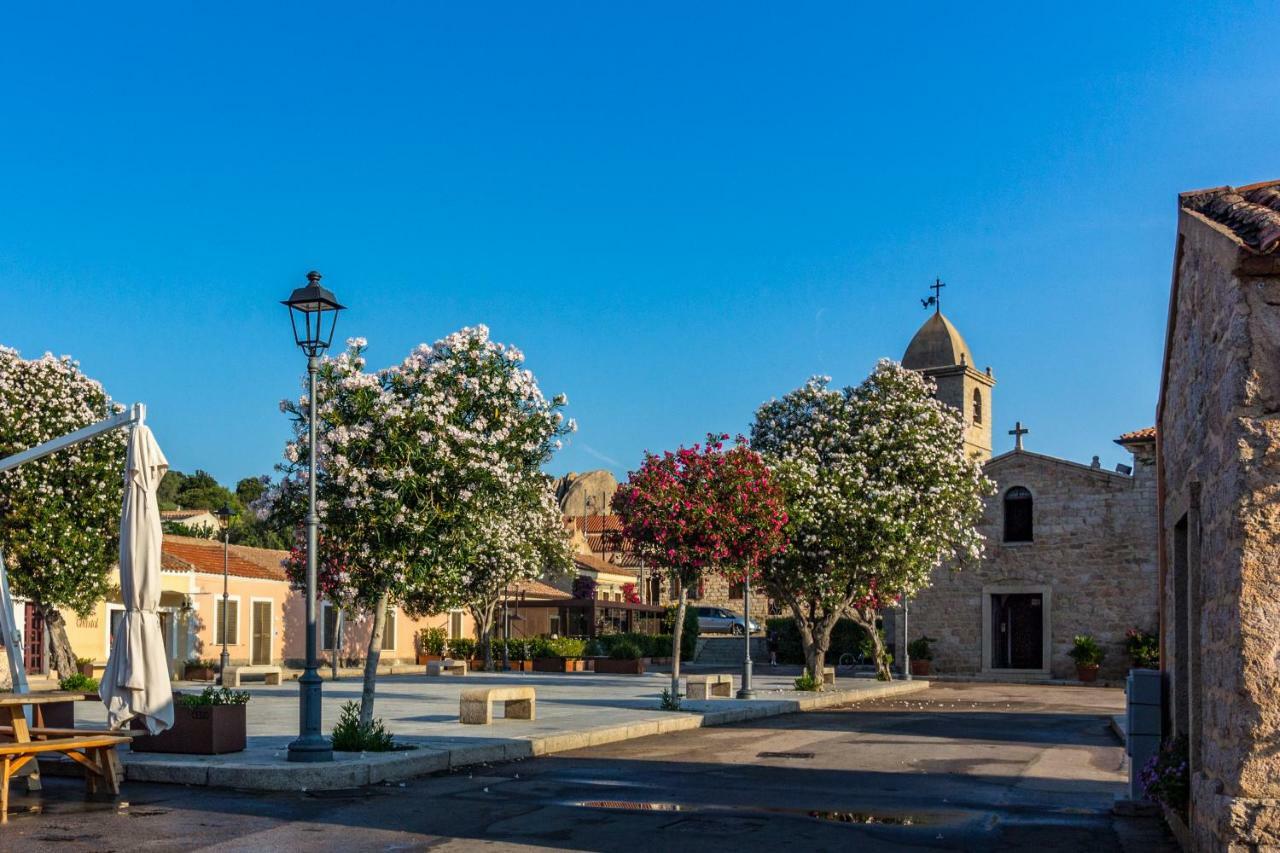 Petra Sarda Apartment San Pantaleo Exterior foto