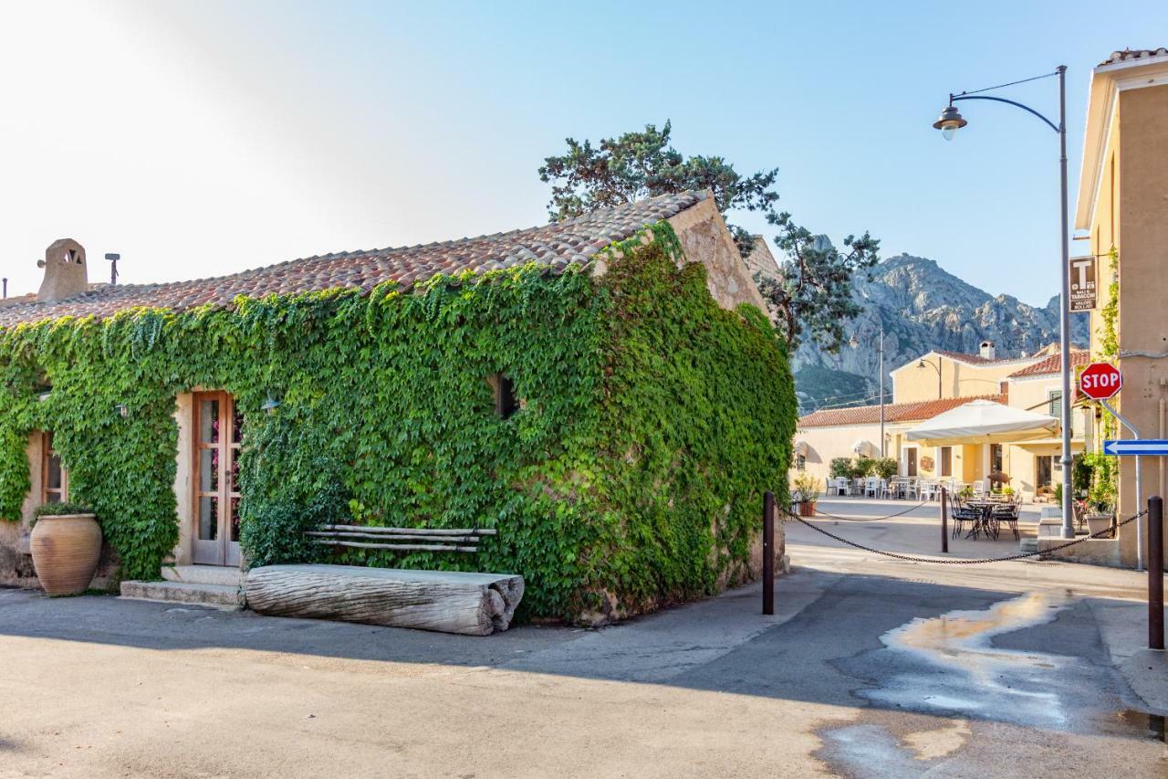 Petra Sarda Apartment San Pantaleo Exterior foto